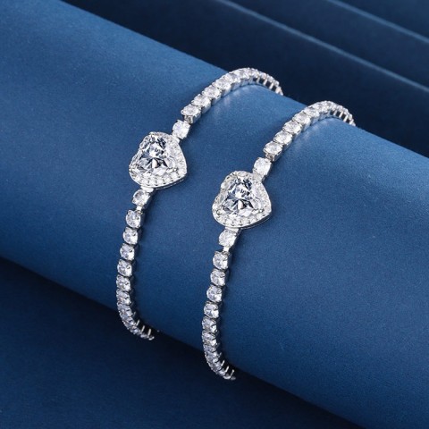 Heart Moissanite bracelet