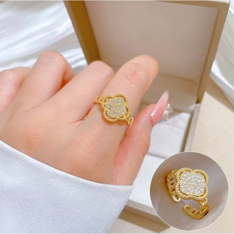 Lucky Four-leaf clover Bracelet