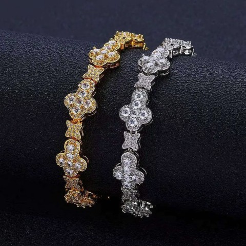 Moissanite Cross Flower Bracelet