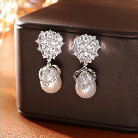 Zircon Teardrop Pearl Earrings