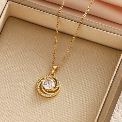 Rotating Zircon Necklace