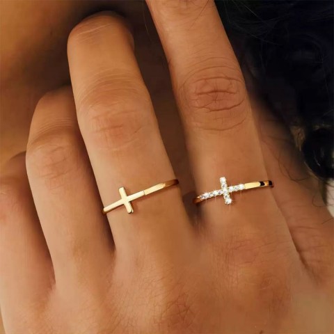 Zircon Cross Ring Set